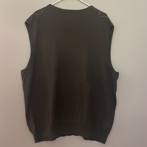 Mens V Neck Vest Sweater - Picture 5 of 6